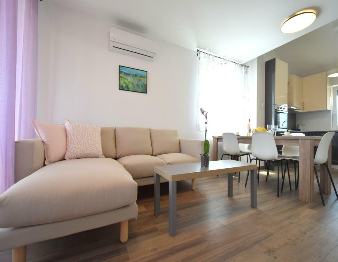 Apartments Medna Чижичи Экстерьер фото
