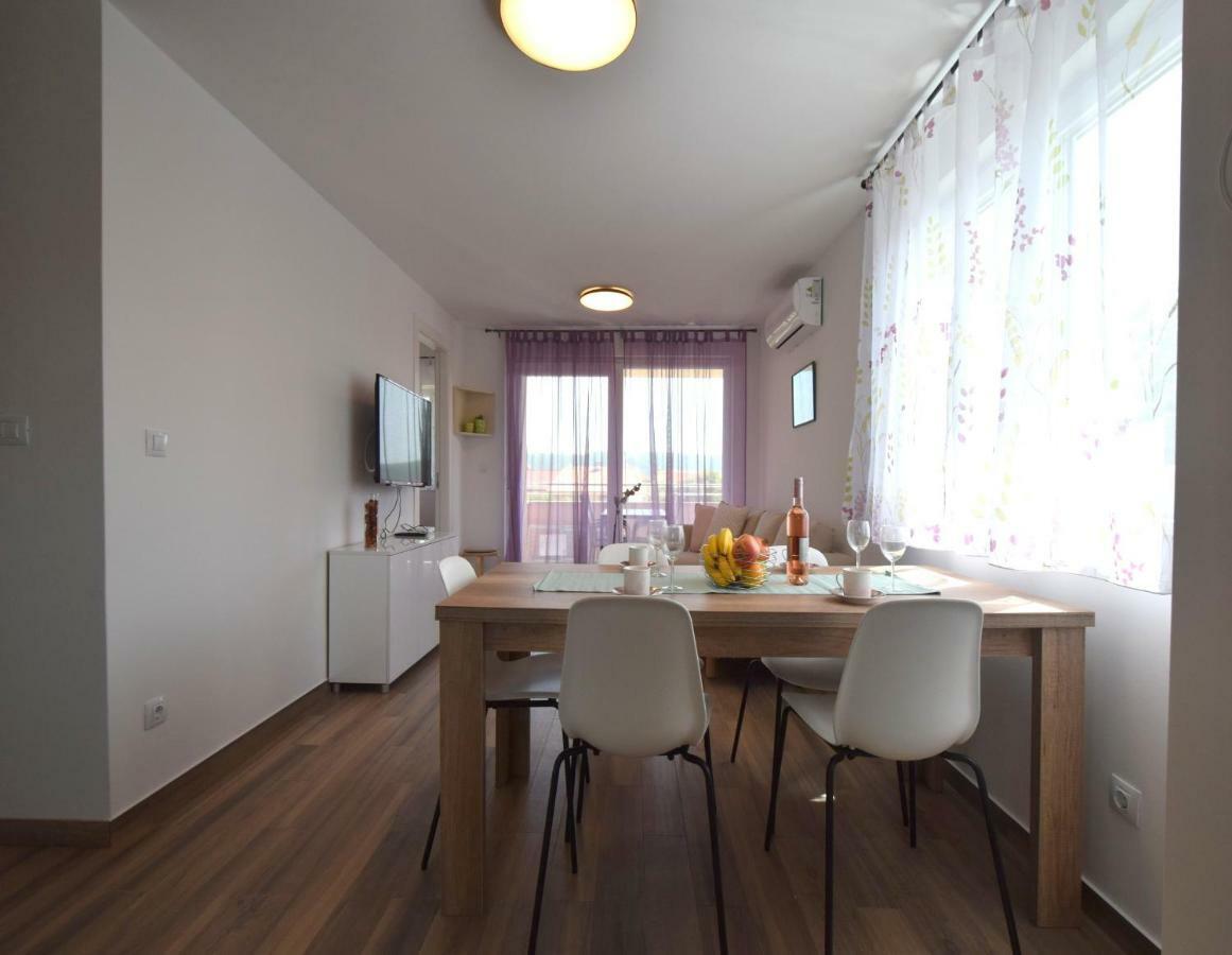 Apartments Medna Чижичи Экстерьер фото